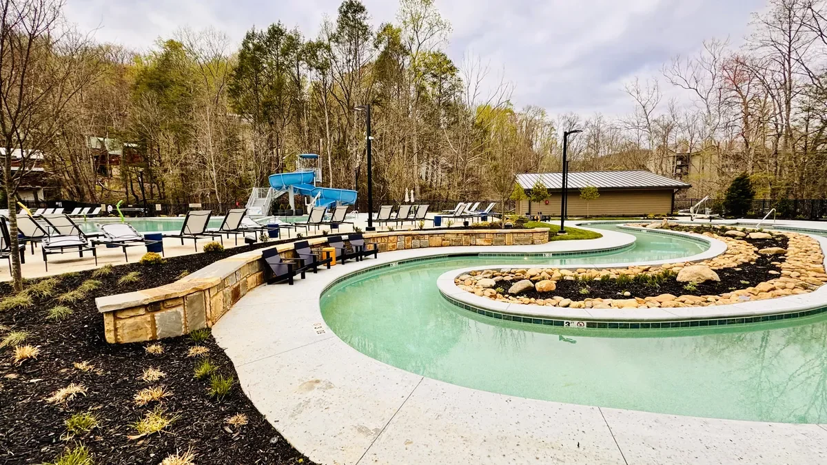 lazy river embassy suites gatlinburg