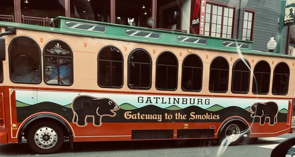 gatlinburg trolley