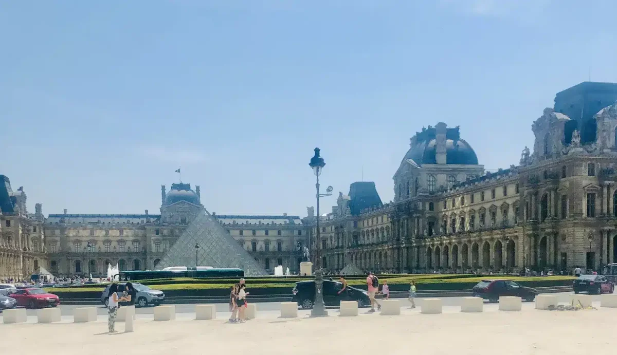 This Summer, Some Gatlinburg Hotels Cost More Than Flying The Whole Family To Europe