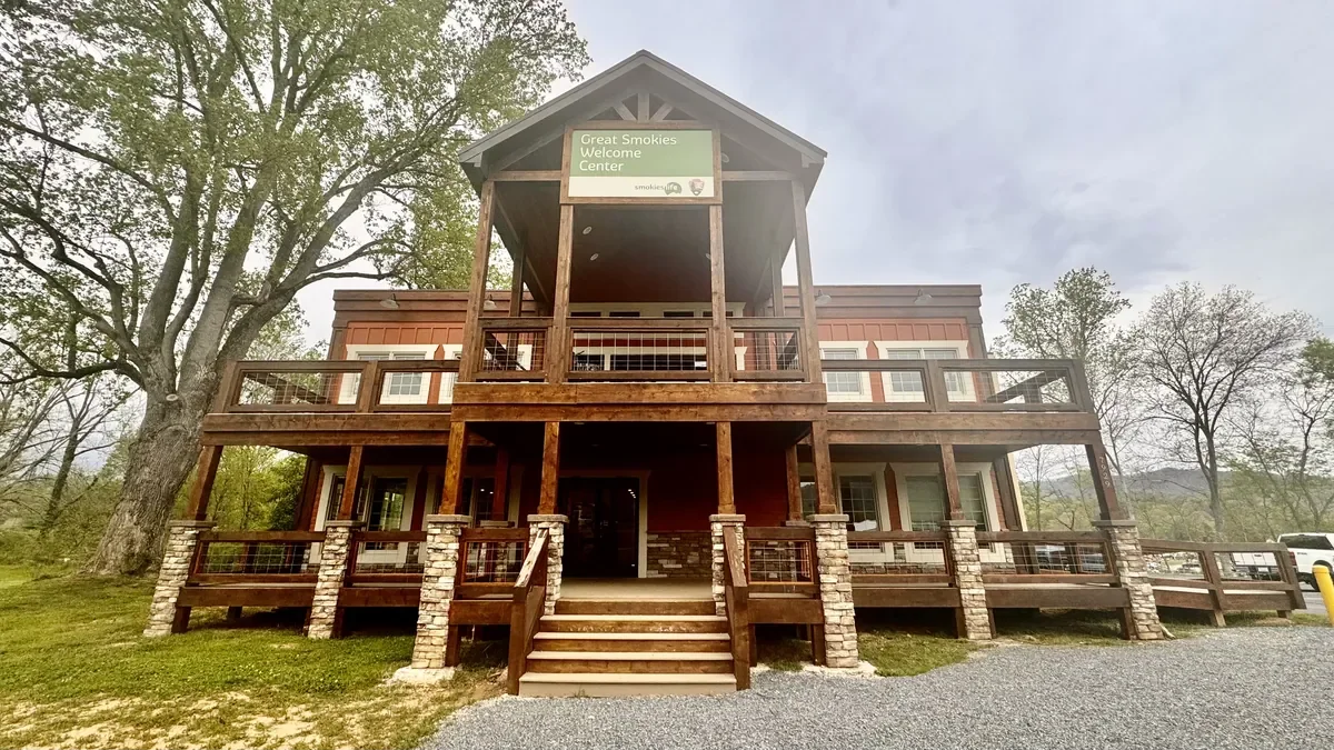 Great Smokies Welcome Center in Townsend