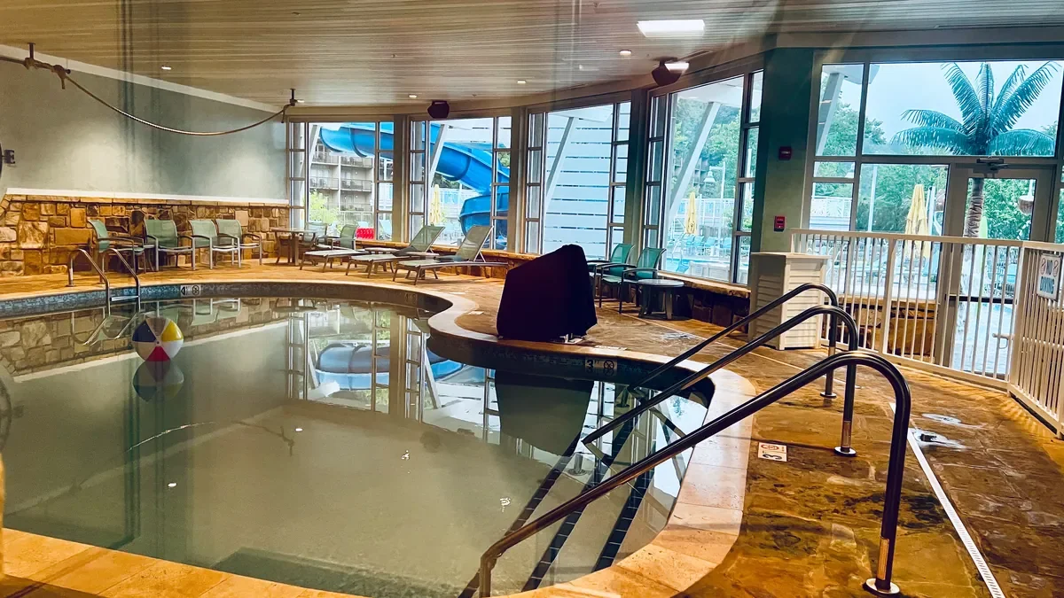 Margaritaville Resort Gatlinburg indoor Pool.\
