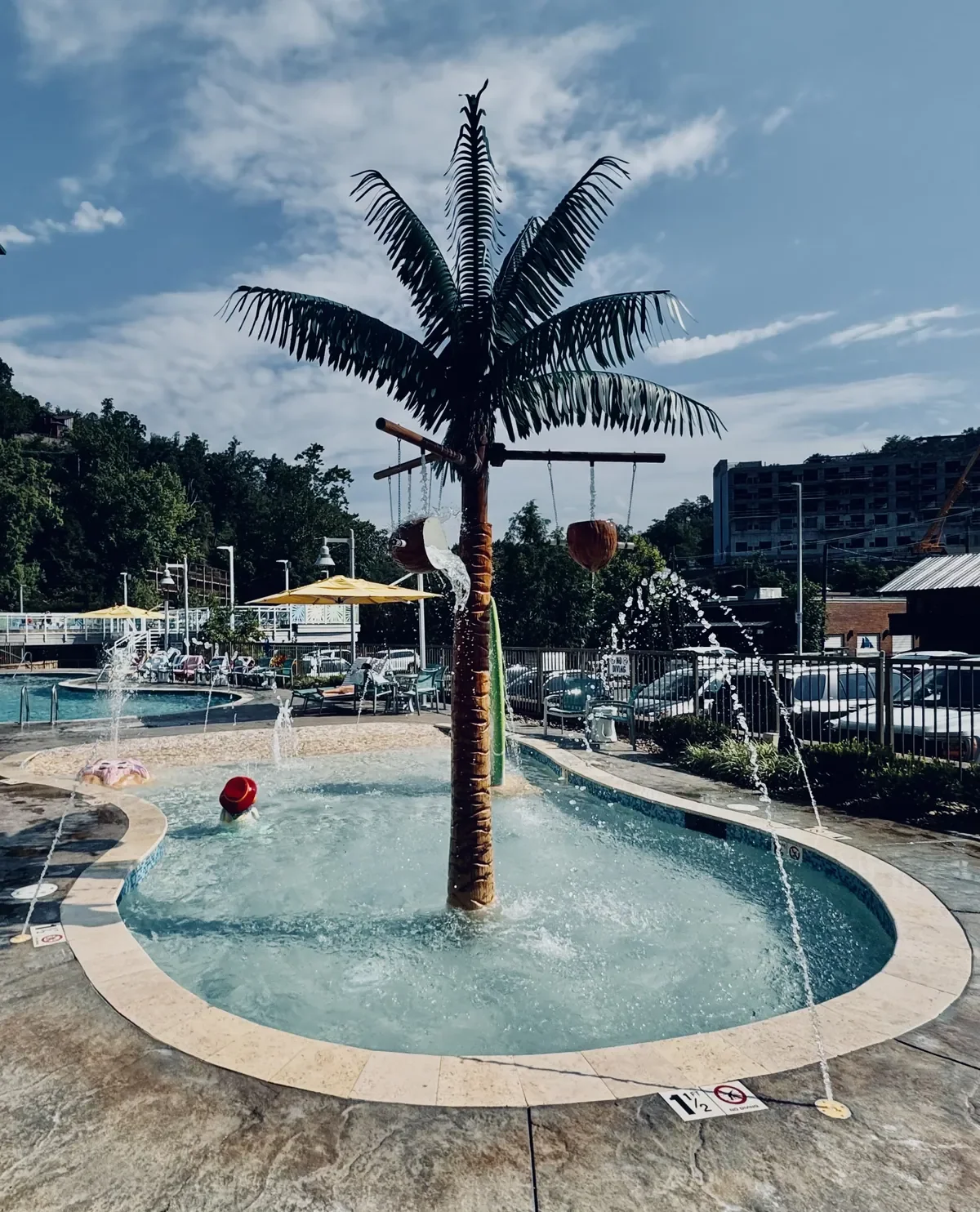 splash pad outdoors with fountains spraying into pool