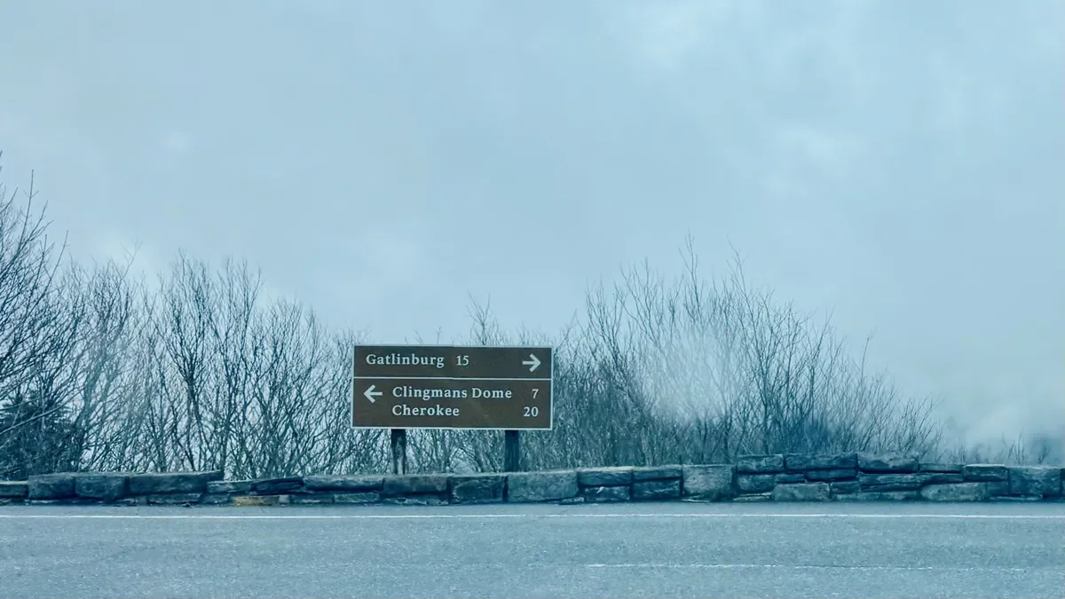 sign on newfound gap road 