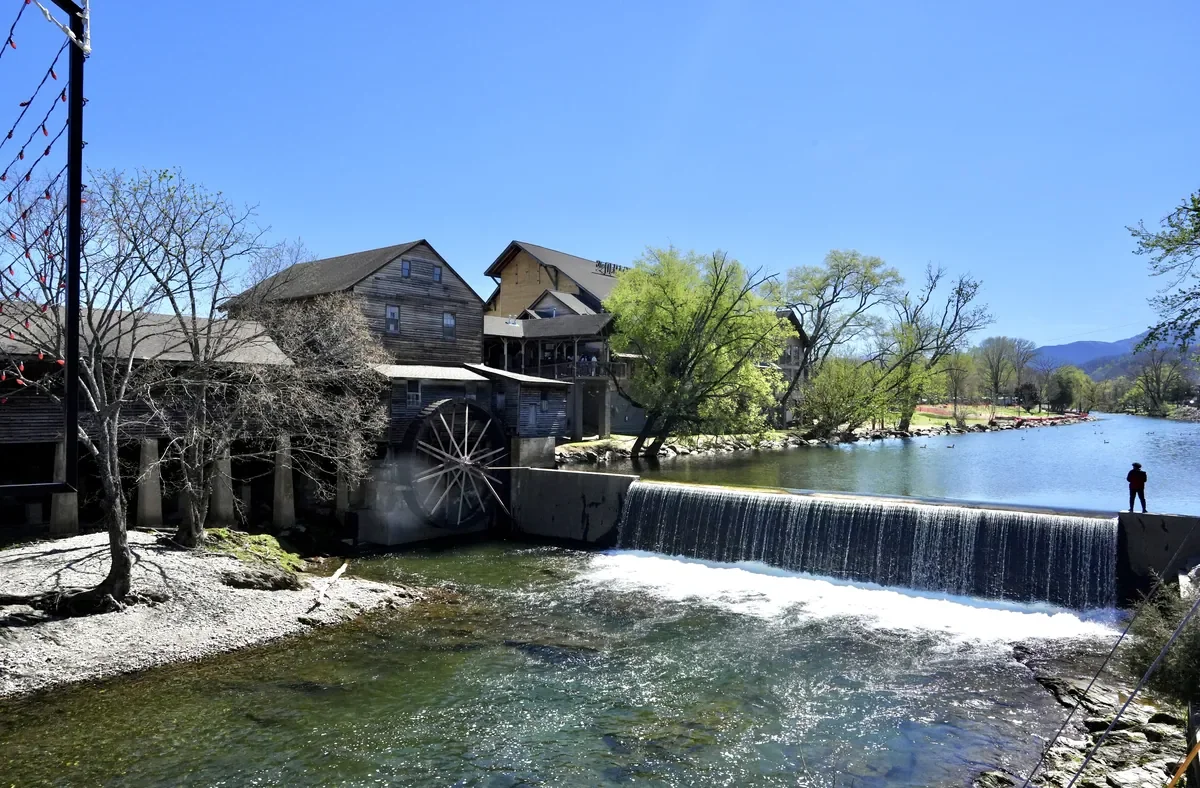 old mill in pigeon forge