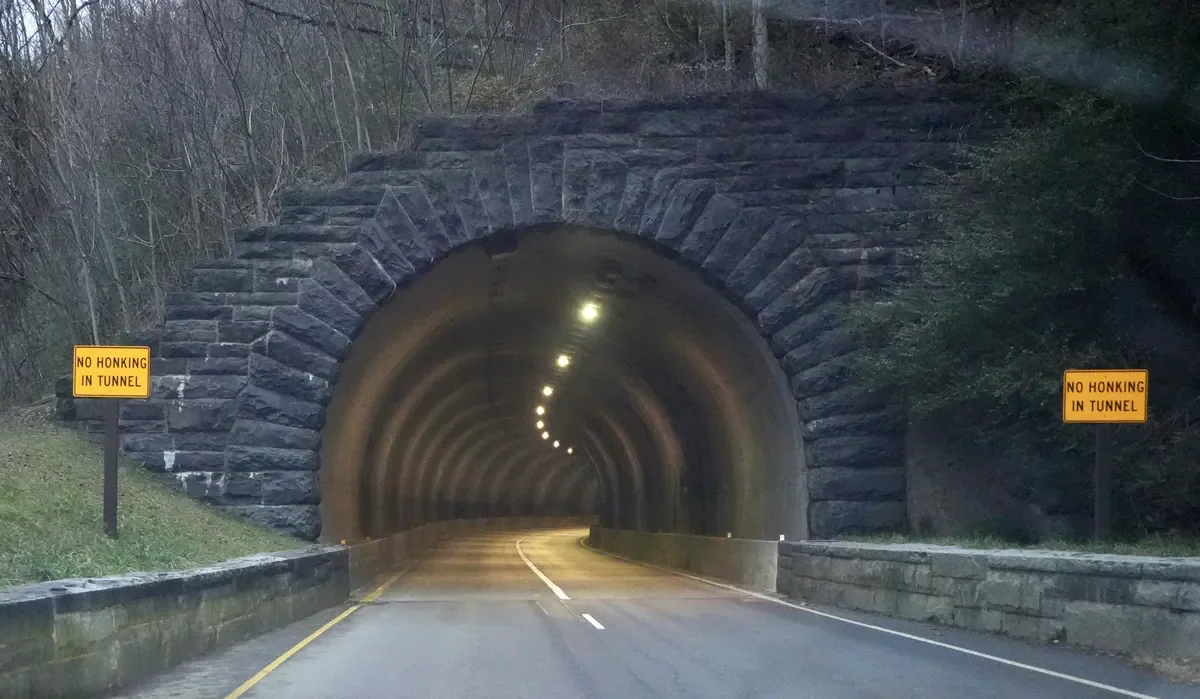 To Honk or Not to Honk? The Real Story of the Gatlinburg Spur Tunnel