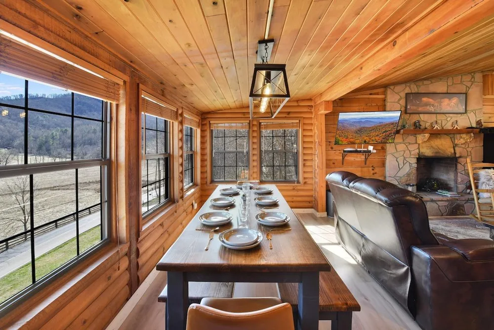 Cozy dining area with mountain views