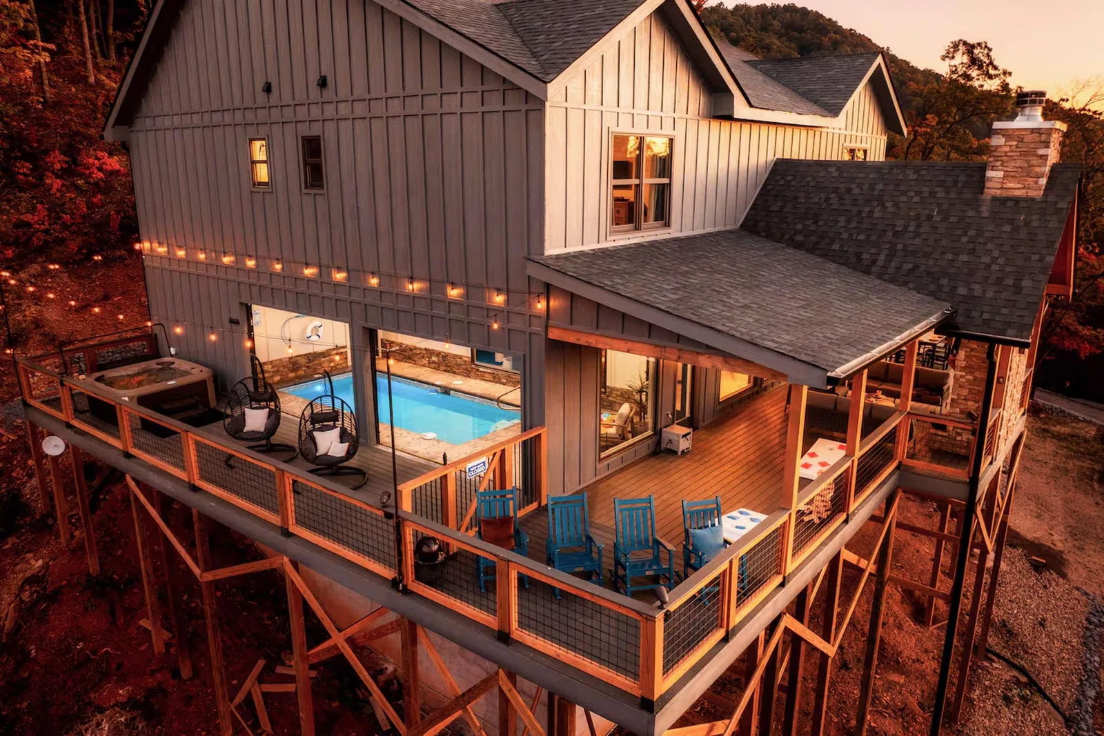 Mountain retreat w/pool & hot tub