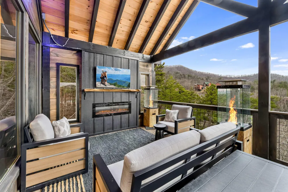 Covered patio with mountain views